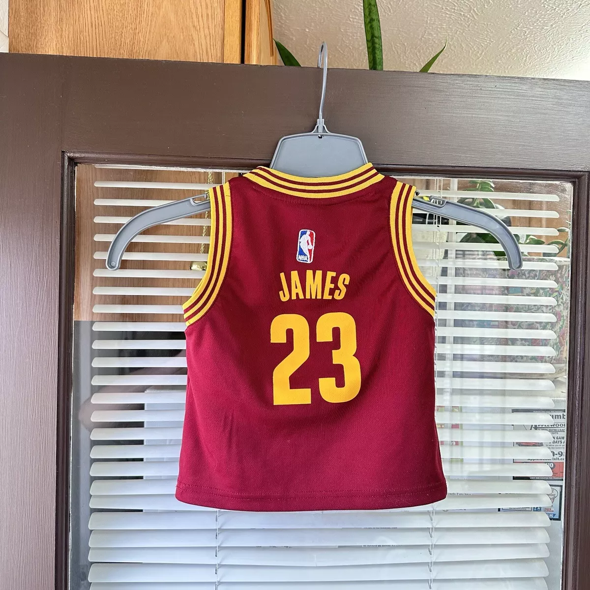 2t lebron sales james jersey