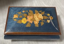 Vintage Reuge Wood Music Box, High Quality Craftsmanship And Intricate Designs