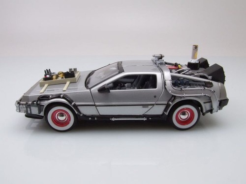 DeLorean Ritorno Al Futuro Parte 3 Modello Auto 1:24 Welly - Foto 3 di 8