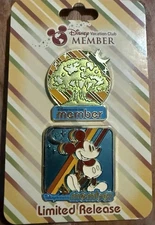DVC Disney Vacation Club Member 2 Pin Set Tree Of Life & Mickey #155779 & 152620