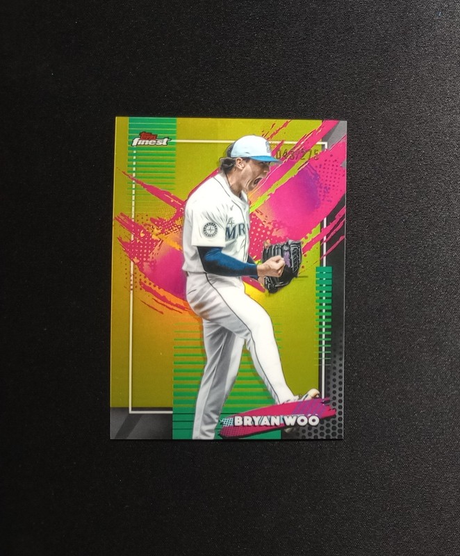 2026 Topps Finest Baseball Bryan Woo #237 Rare Yellow Refractor /275