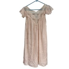 Vintage MISS ELAINE babydoll nightgown SILKY SOFT PINK / Lacy lingerie Size  