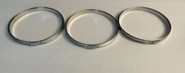 Vtg Lot of 8 Round & Oval Metal Embroidery Hoops Cork Spring Tension 4, 5, 6" - Image 2 of 4