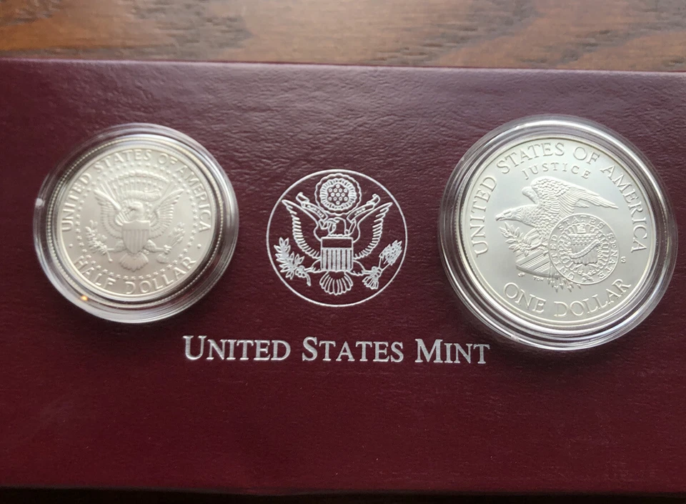 1998 Kennedy Collector's set: RFK silver dollar and Matte Finish JFK half dollar - Image 4 of 4
