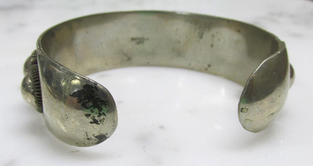 Vintage Siam Sterling Silver Textured Cuff Bracelet ~ 7-1/4