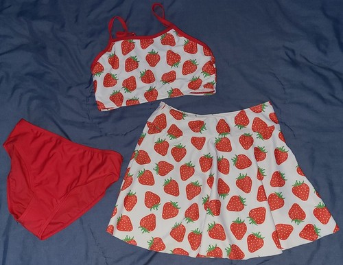 tween girl strawberry print swimsuit 3 piece matching bikini set w/skirt 9 years - Picture 7 of 11