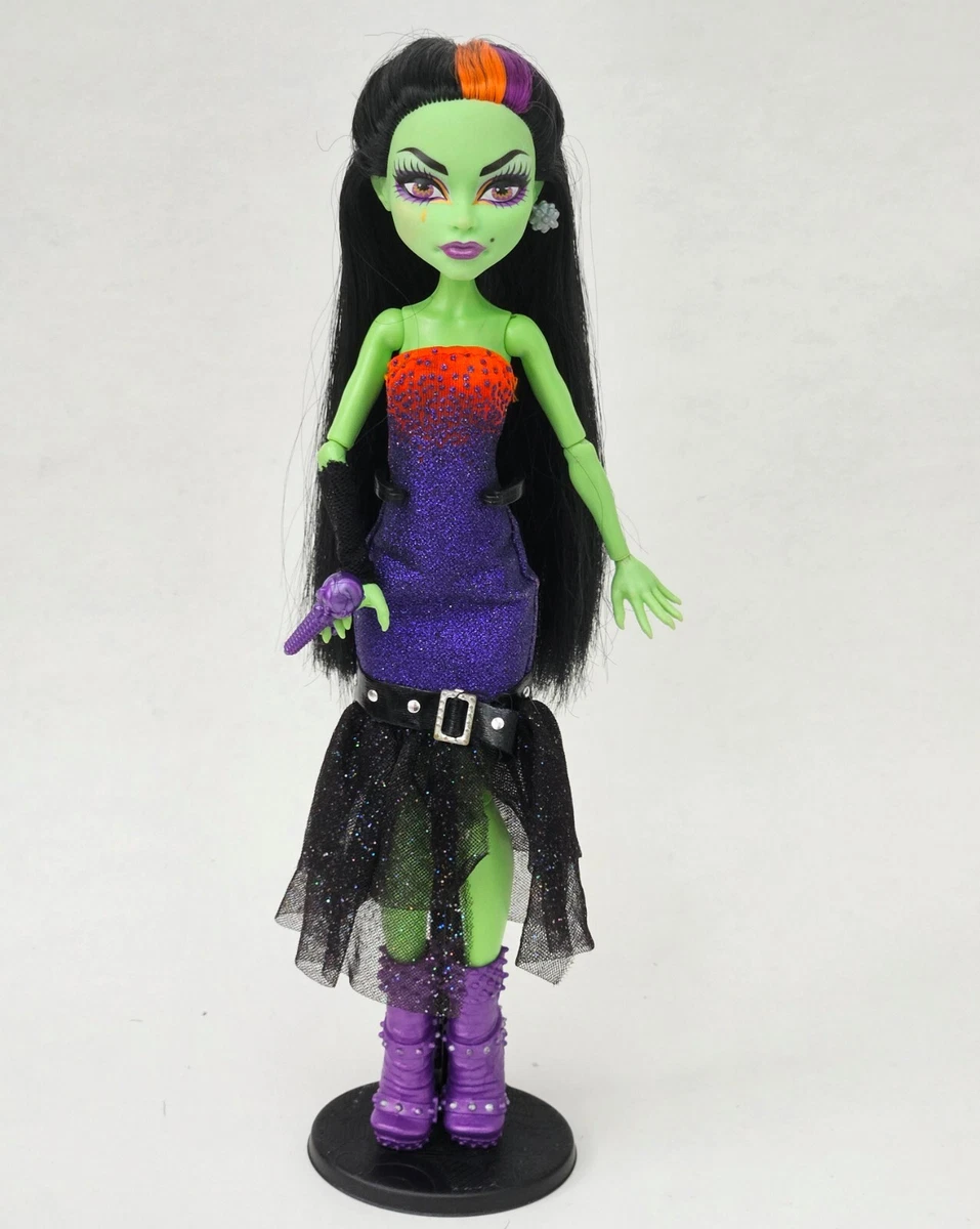 Casta fierce doll hotsell