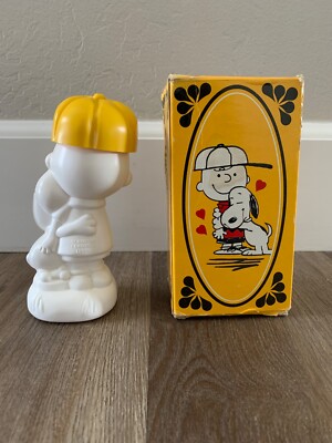 Vintage Avon Peanuts Pals Charlie Brown & Snoopy W/Box & Shampoo