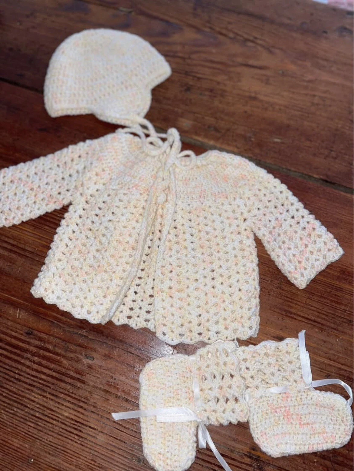 Vintage Crochet Handmade 3 Piece Baby Set Excellent Condition Hat Cardigan Boots