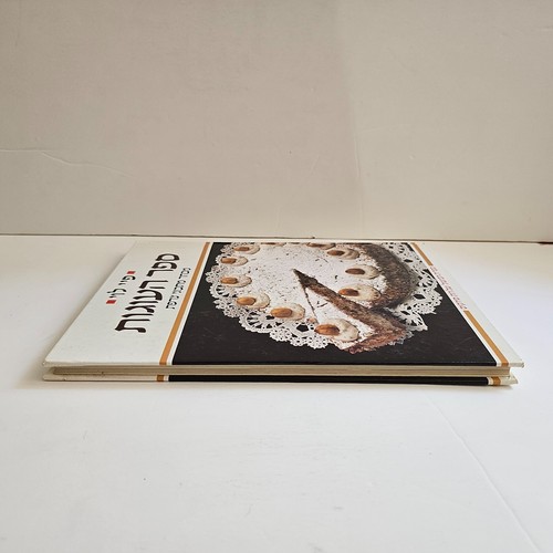 Libro de cocina kosher hebreo PASTELES FRANCESES por FAYE LEVY tapa dura Isra... - Imagen 5 de 13