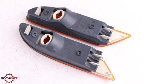 07-09 Mercedes W221 S550 S450 Front Bumper Turn Signal Light Set OEM - Picture 4 of 7
