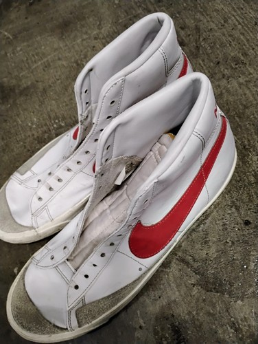 Nike Blazer Mid 77 Vintage Men's Sneakers WHITE/RED/BQ6806-111