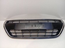 Calandre Peugeot 208