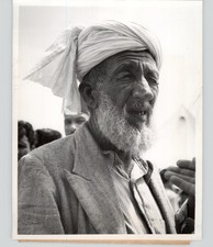 Muslim Man at KARACHI Pakistan Refugee Camp from New Delhi 1947 Press Photo