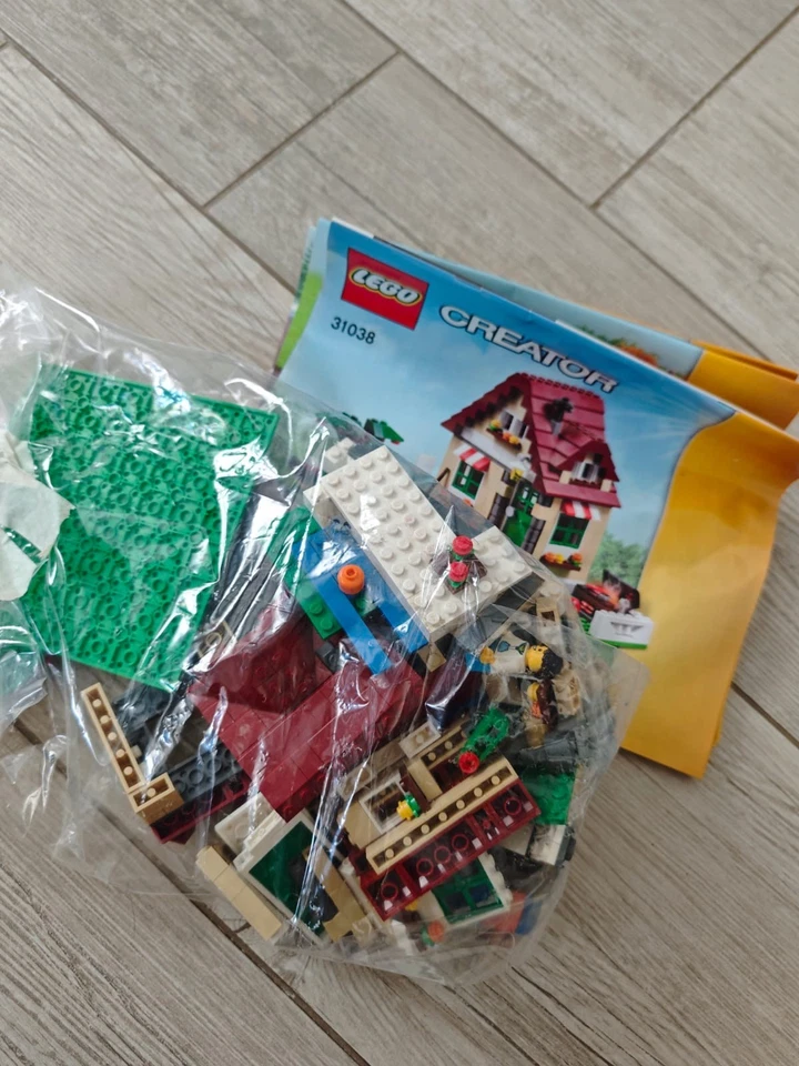 LEGO Creator 31038 Changing Seasons, foto 3 di 3