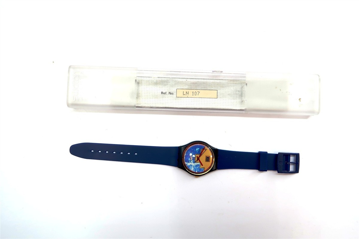 Swatch Watch BLUE FLAMINGO GN114 w/ Case and Papers 1992 Gents REPLACEMENT BAND View 2
