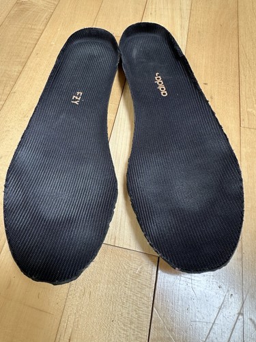 Adidas Yeezy Boost 350 V2 | Core Black Copper | 2016 Release | NO BOX Size 7 US - Picture 2 of 20