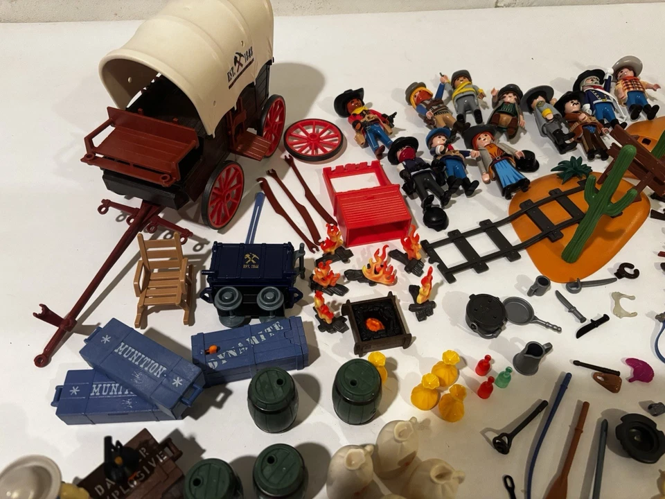 Playmobil 20+ Western Figures & Accessories Lot Covered Wagon, Horses– Vintage - Image 3 of 4
