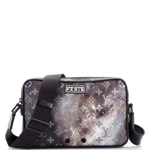 louis vuitton backpack alpha monogram galaxy black multicolor Summer 2019 Louis Vuitton GALAXY Discovery Bumbag