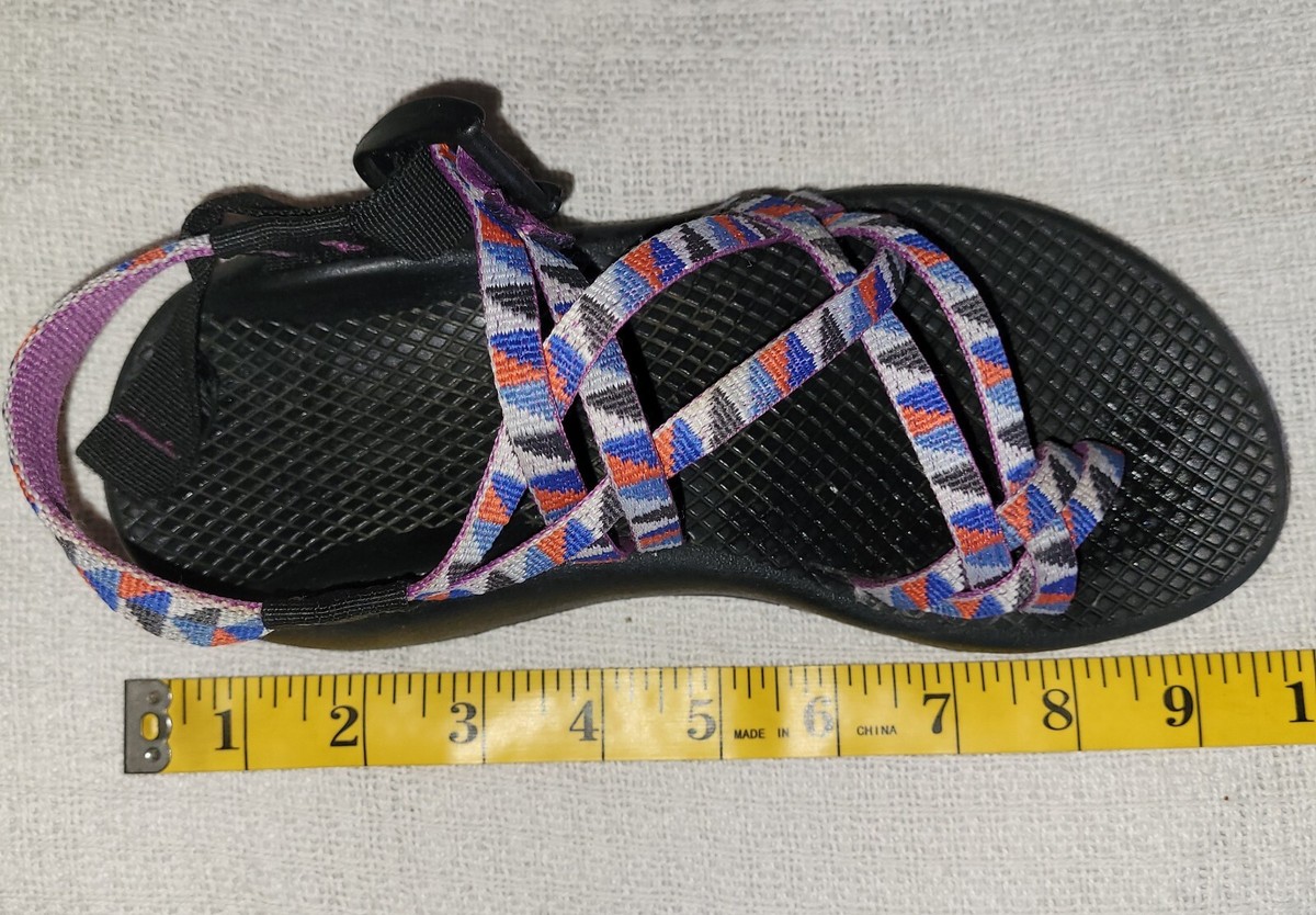 ちゃこす Chacos ZX Womens 6M Strappy Sandals Triangle Pattern Happy