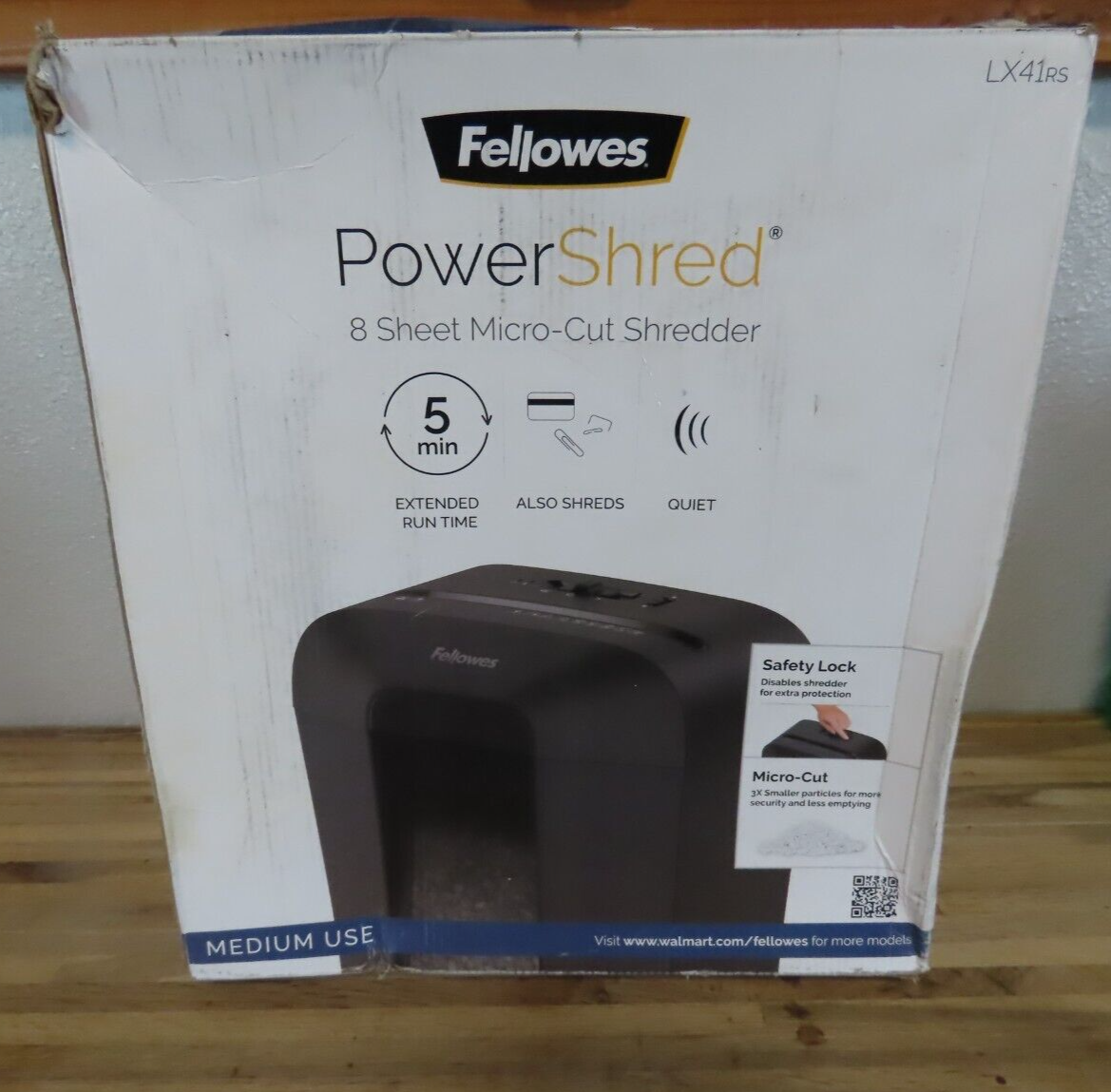 Fellowes paper shredder LX41rs 8 sheet-image