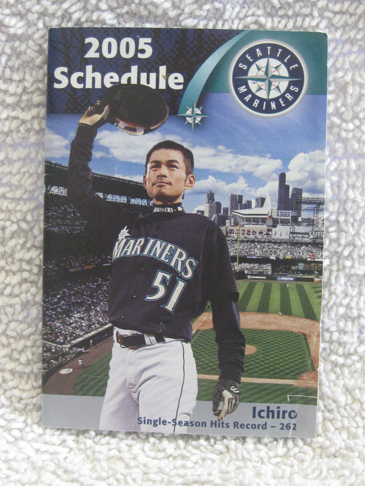 2005 Seattle Mariners Ichiro Pocket schedule Washington Mutual 10panel