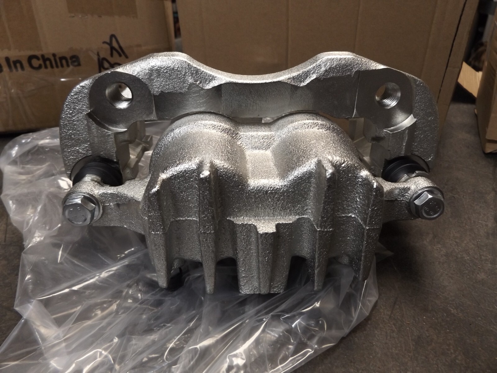 PAIR Dual Piston Heavy Duty Brake Caliper BCB84752Z BCB84753Z eBay