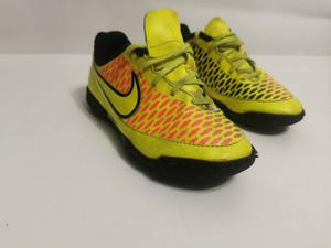 size 12 astro turf trainers