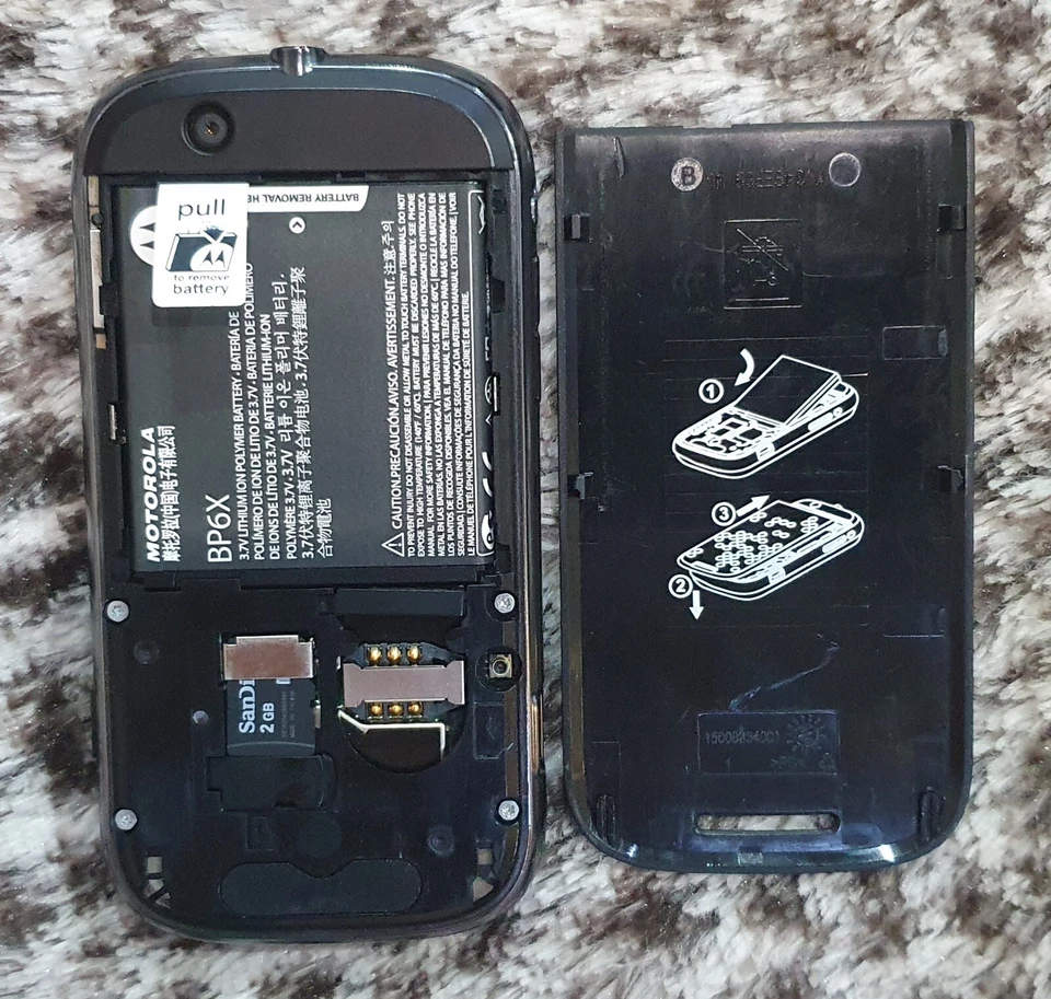 MOTOROLA Cliq Dext Slide Smartphone Mobile Phone Android QWERTY Keyboard - Image 4 of 4