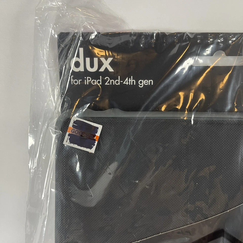 Apple iPad 2, 3, 4 Case Black Protective Drop Proof Hardback Rugged Case STM Dux - Image 3 of 4