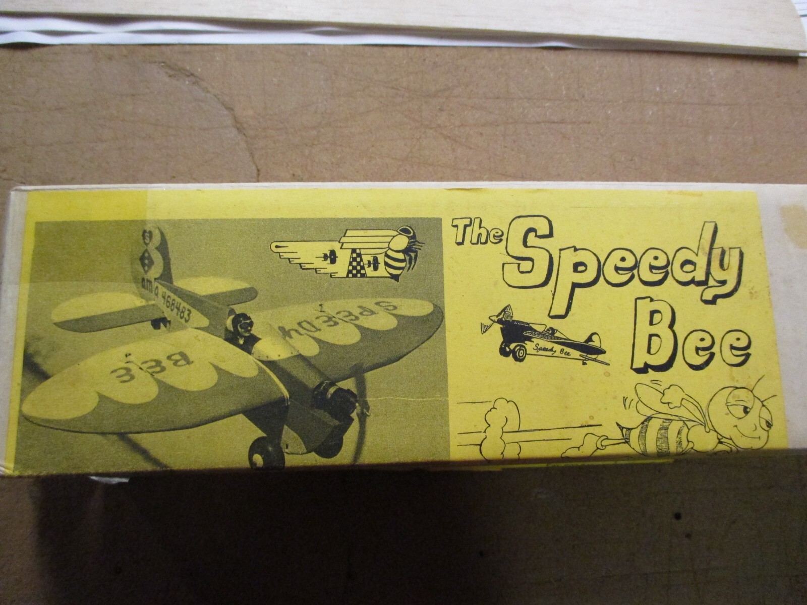 *NIB* THE SPEEDY BEE by CLANCY AVIATION  RC AIRPLANE KIT 