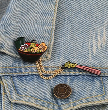 Ramen PIN Anstecker Brosche Suppe Nudeln Japa...