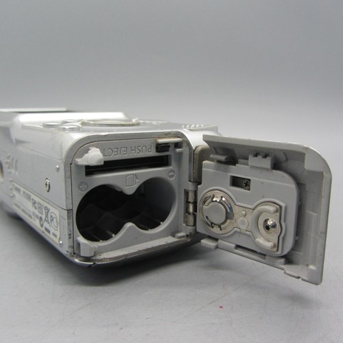 Canon Digital Camera PowerShot A460 5.0MP Silver Tested - Picture 8 of 9
