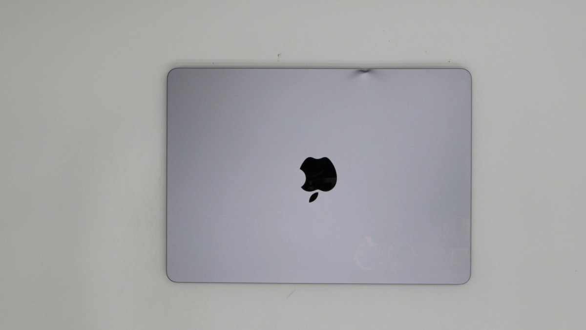 Apple MacBook Intel corei5 8GB 14インチ Buy 14-inch MacBook Pro - Apple