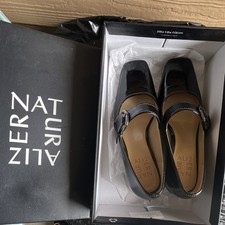 Naturalizer Women s Black Leather Square Toe ...
