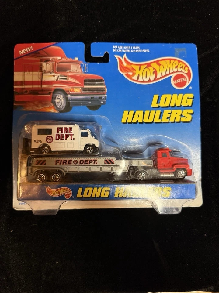 Hot Wheels Long Haulers Ambulance Fire Dept. & Transporter New Sealed 1997 - Image 2 of 4