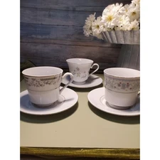 Gibson Serenade Aragon Fine China Mix-N-Match Tea Cups Saucers Set Floral Design