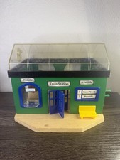Thomas Wooden Railway Station Clear Plastic Roof Wooden Base Vintage 90s