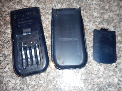 Texas Instruments TI-84 Plus calcolatrice grafica nera con cover testata spot - Foto 4 di 4
