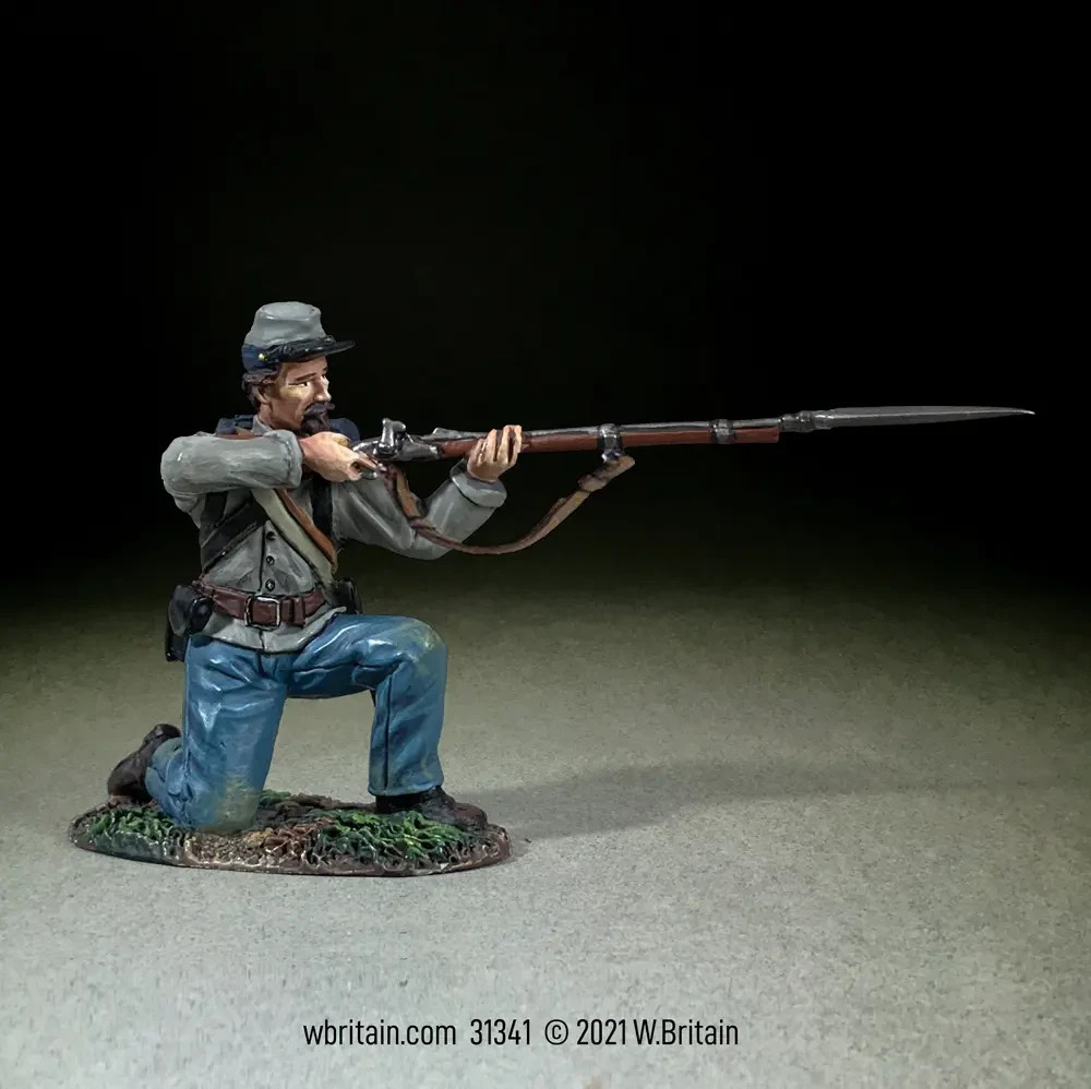 BRITAINS SOLDIERS 31341 - Confederate Infantry Kneeling - Diecast Metal Figure