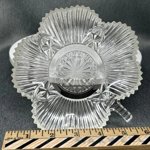 Vintage Federal Glass Dish 4 Leaf Clover Clear Starburst Candy Trinket 1960s