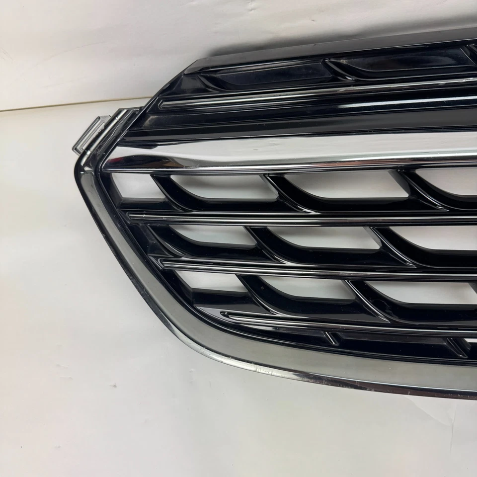 Rejilla superior delantera negra cromada OEM 2021 2022 2023 Buick Envision 84899924 Foto 3 de 4