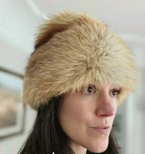 Red Fox Fur Hat Fluffy Beanie Pull On Beautiful Colors Warm And Soft Fur 23.5"