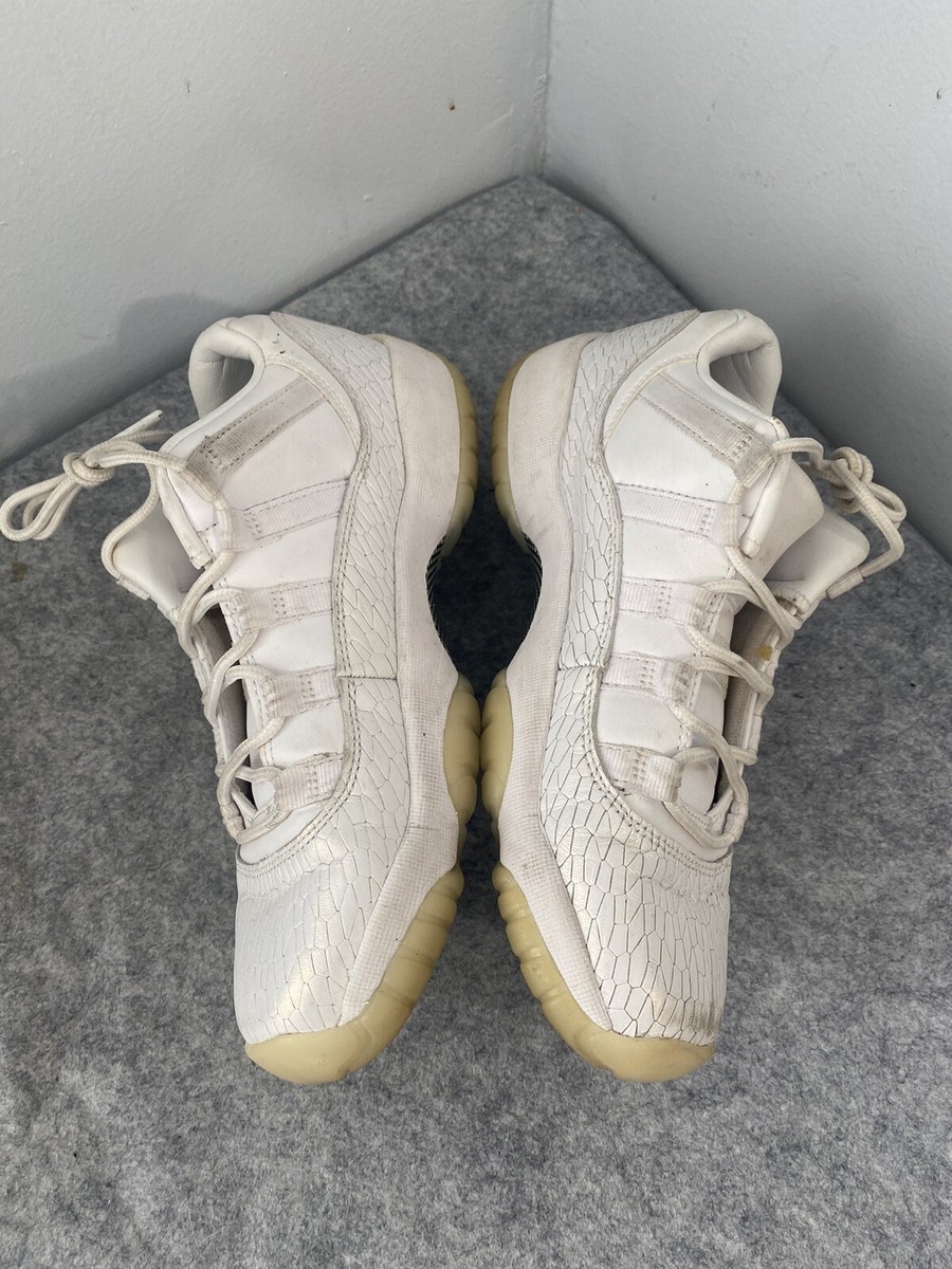 snake print jordan 11