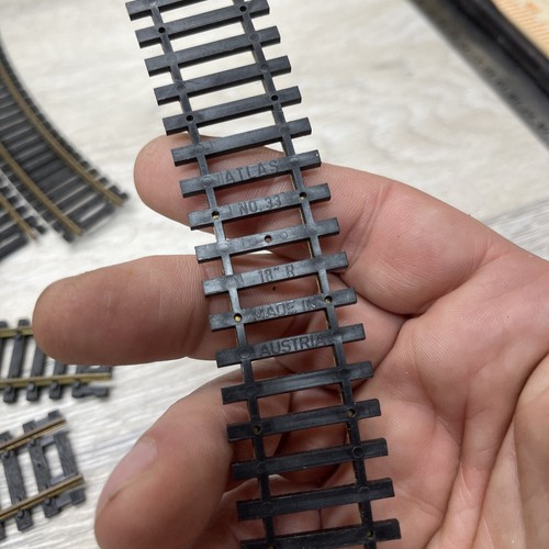 Lot of 14 Pieces - 11 ATLAS #33 18” R & 3 Misc Track-See Pics. Untested & Used. - Picture 9 of 10