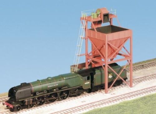 Ratio 547 Locomotive Coaling Tower 00 Gauge = 1/76 Scale Plastic Kit - T48 Post - Picture 1 of 10