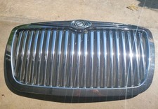 2006 Chrysler 300 Front Bumper Grille Gloss Vertical Style