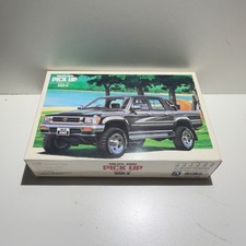 Aoshima 01285 Toyota Hilux 4x4 Double Cab Ssr-x Pickup Plastic Kit Open Box Aoshima 01285 Toyota Hilux 4x4 Double Cab Ssr-x Pickup Plastic Kit Open Box