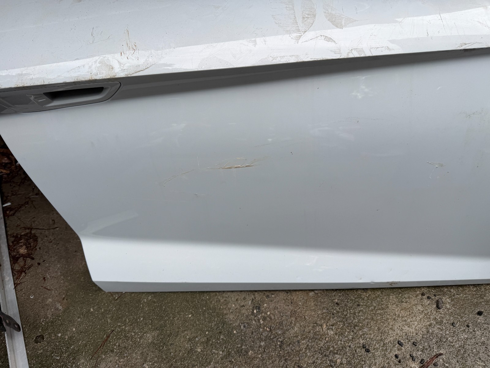 2017 - 2023 AUDI R8 SPYDER PASSENGER RIGHT RH SIDE DOOR WHITE *DAMAGE*