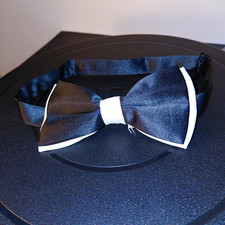 Men s Black/White Solid Satin Classic Bow Tie w/ Elastic Attachment One Size